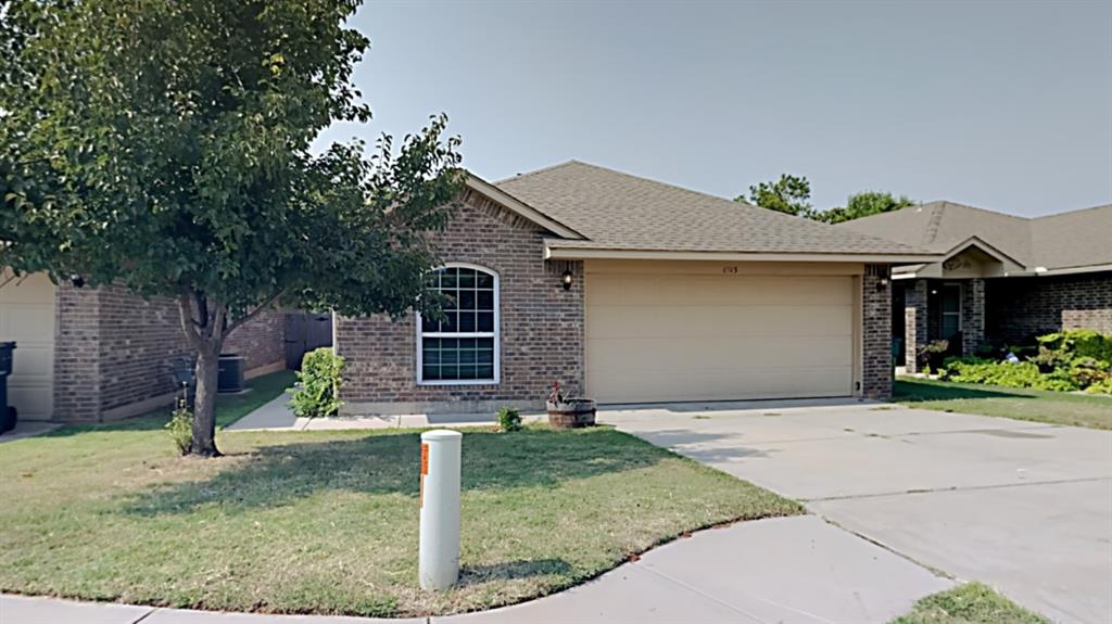 1213 Norway Avenue Property Photo 1