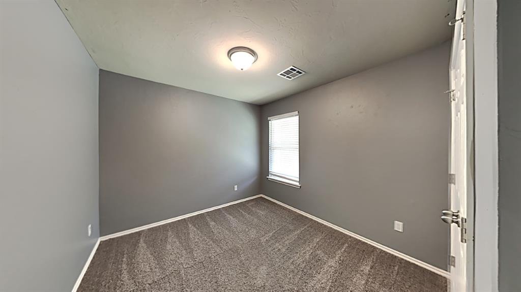 1213 Norway Avenue Property Photo 11