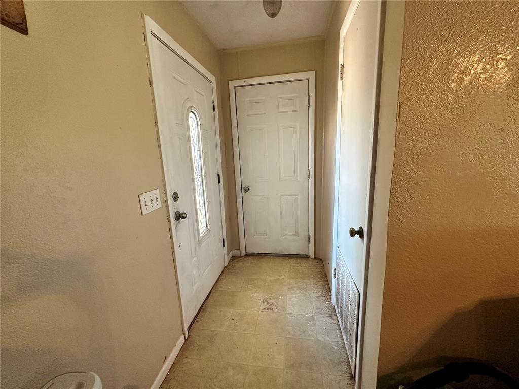 641 Se 73rd Street Property Photo 15