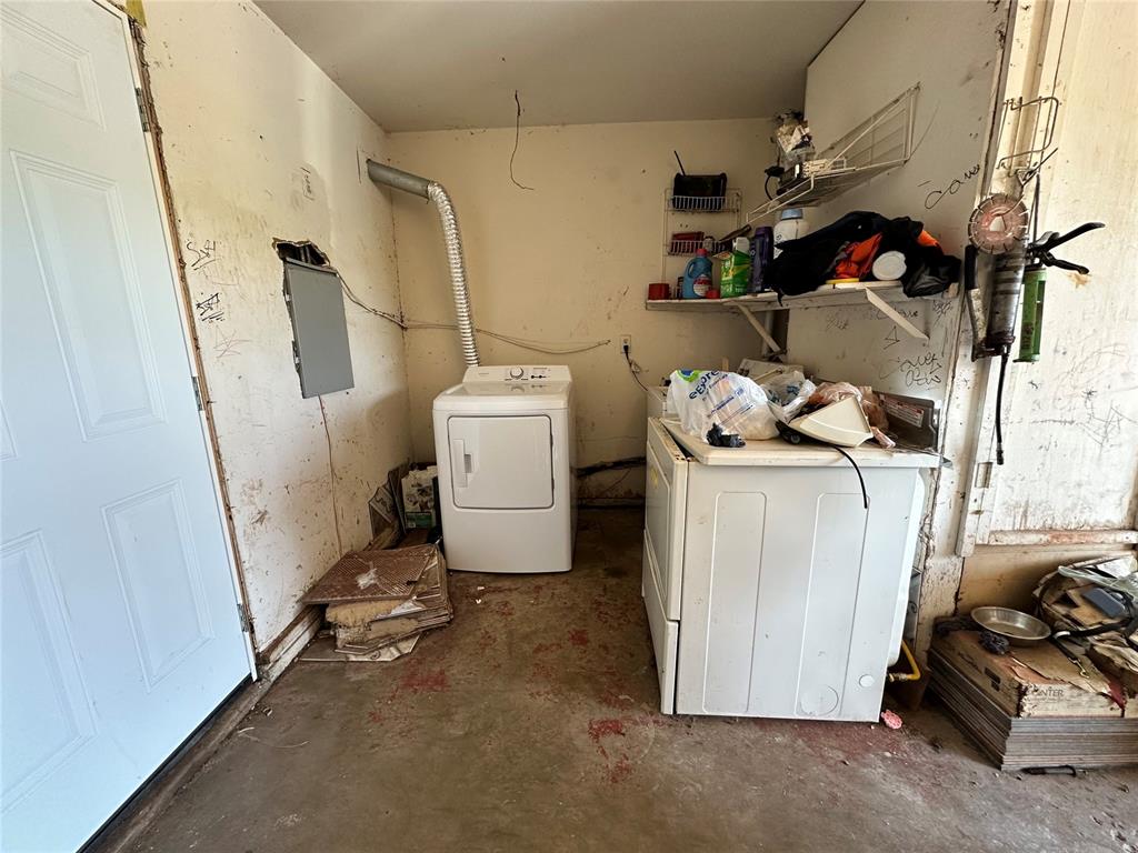 641 Se 73rd Street Property Photo 17