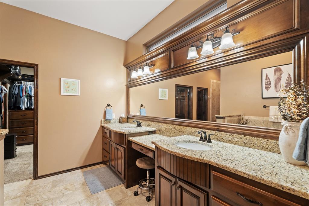 5000 Sw 130th Street Property Photo 17