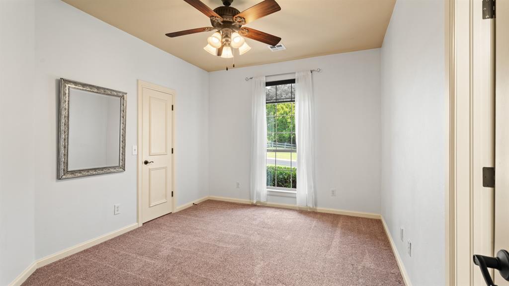 2209 Crestwood Drive Property Photo 29