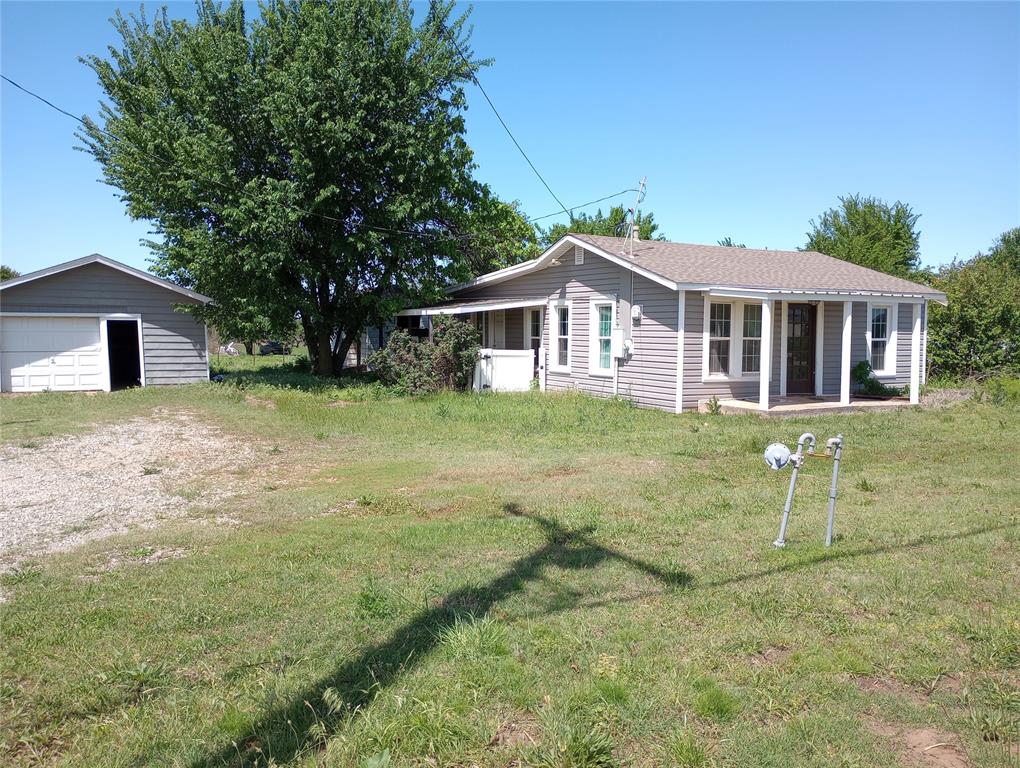 2651 N Harrah Road Property Photo 5