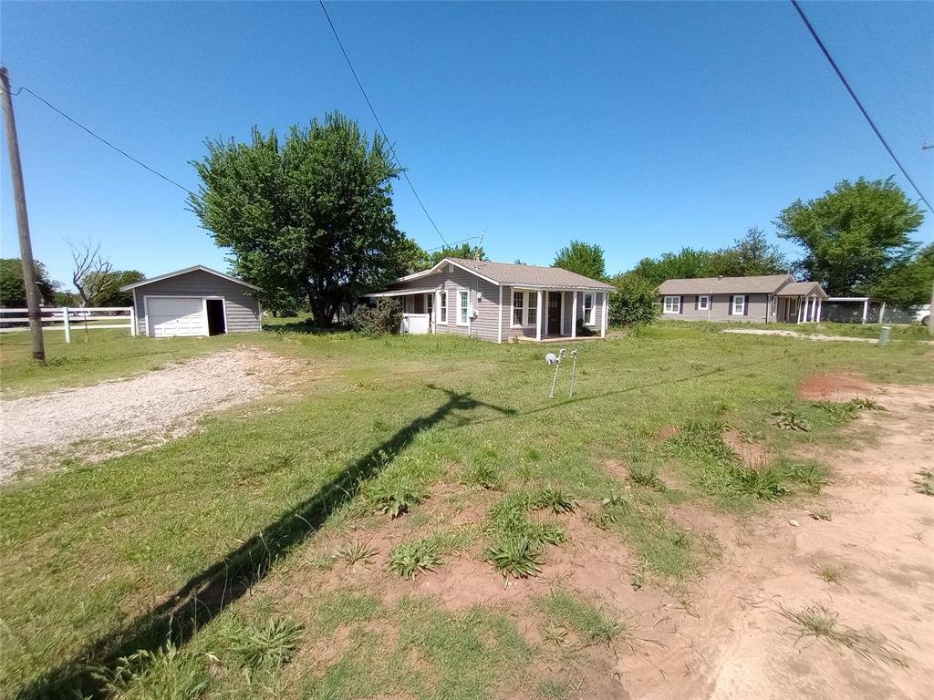 2651 N Harrah Road Property Photo 6