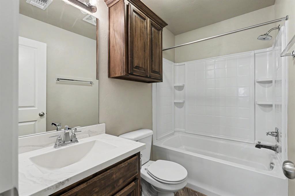 12508 Se 18th Street Property Photo 25