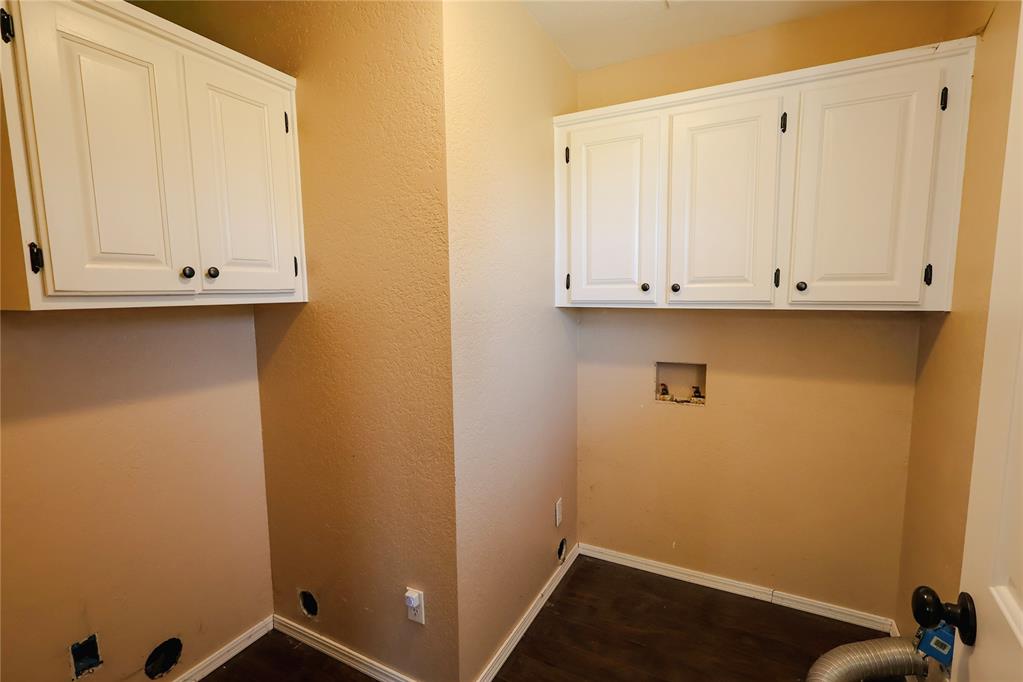 339736 E Highline Road Property Photo 12