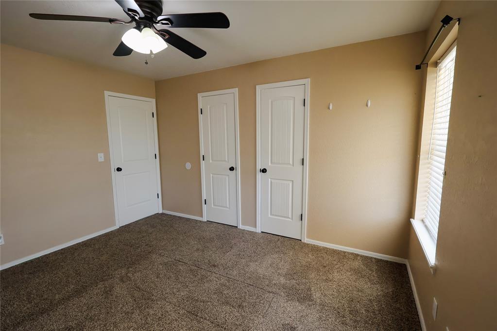 339736 E Highline Road Property Photo 17