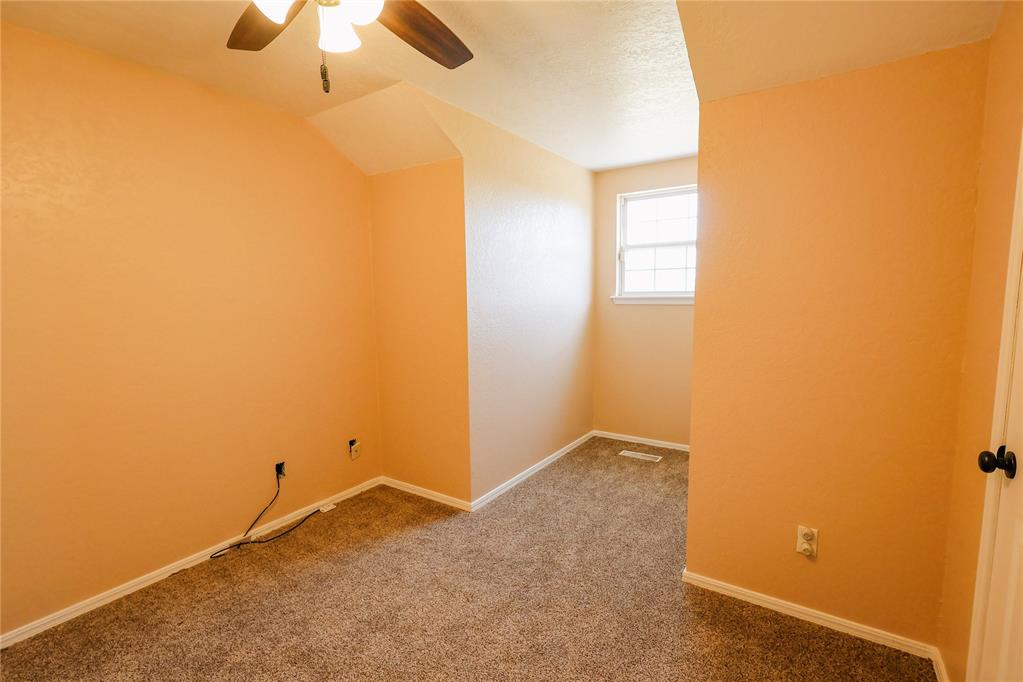 339736 E Highline Road Property Photo 27