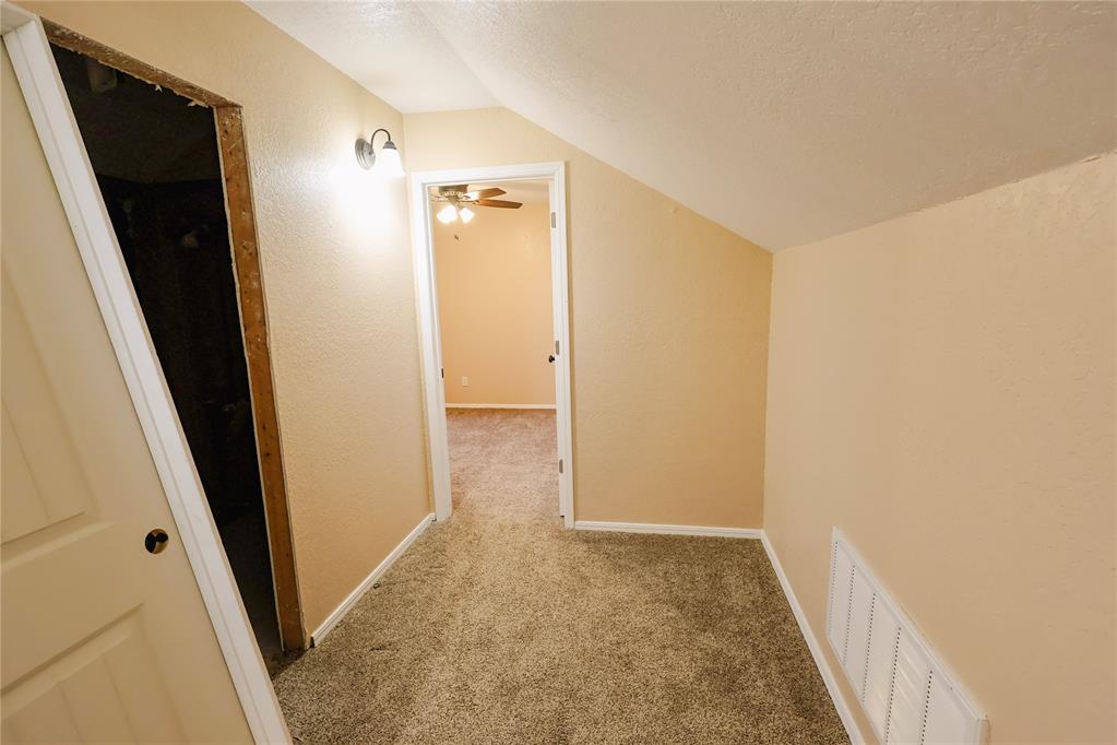 339736 E Highline Road Property Photo 30