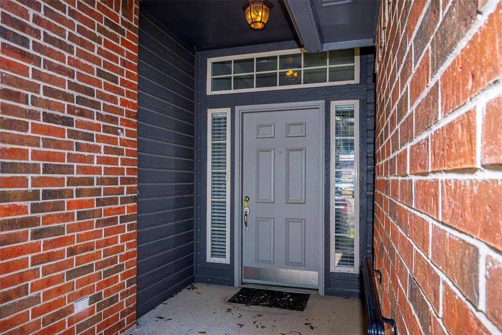 3611 Gullane Drive Property Photo 4