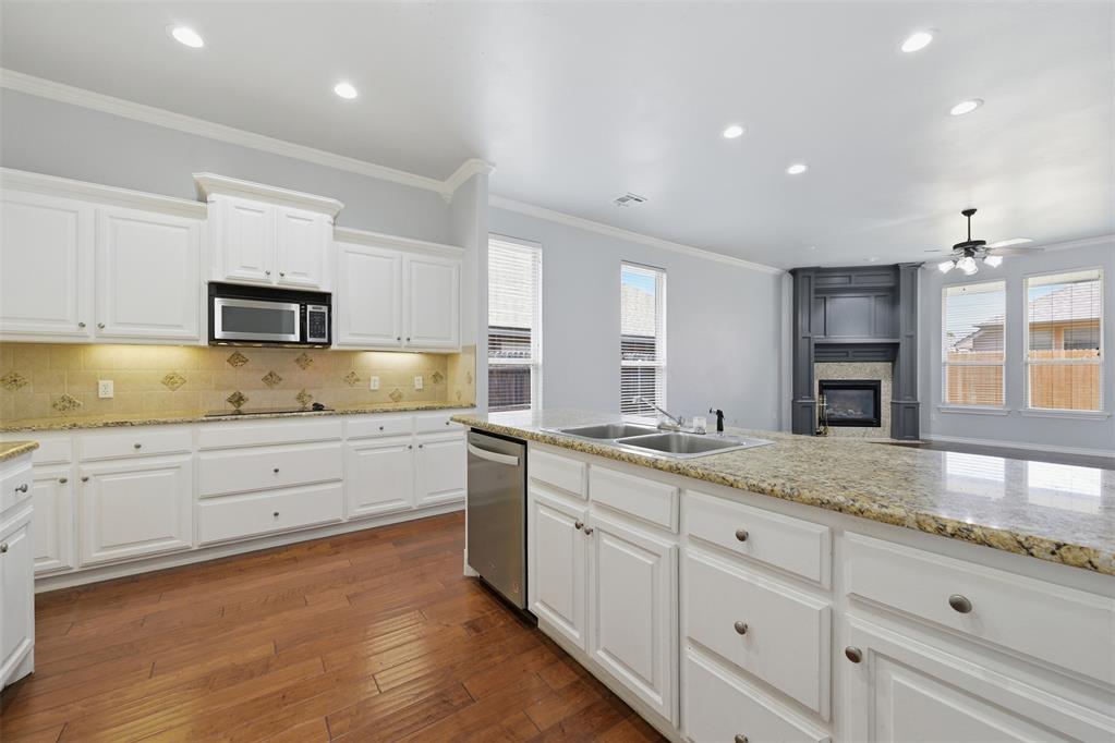 3611 Gullane Drive Property Photo 13