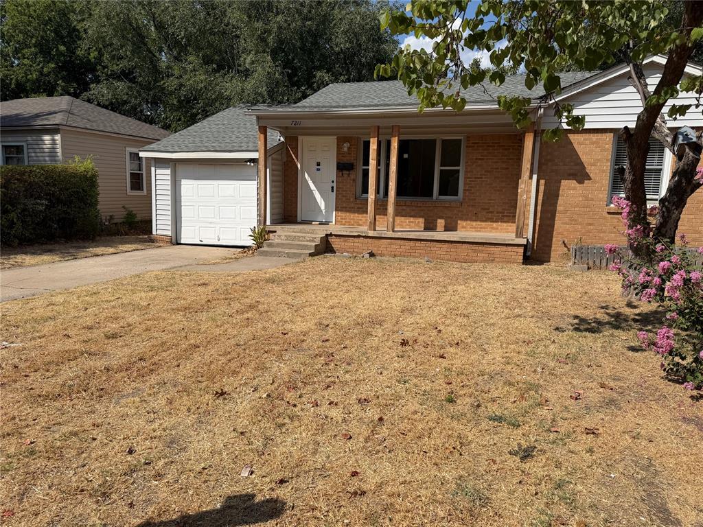 7211 Nw 45th Street Property Photo 13
