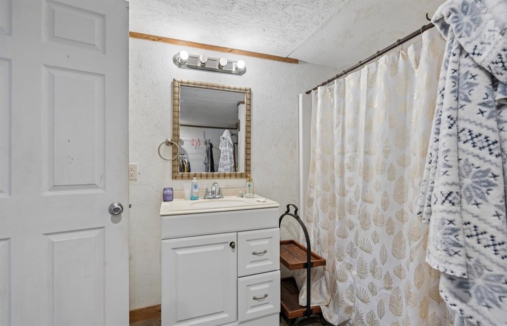 32700 Tincup Drive Property Photo 43