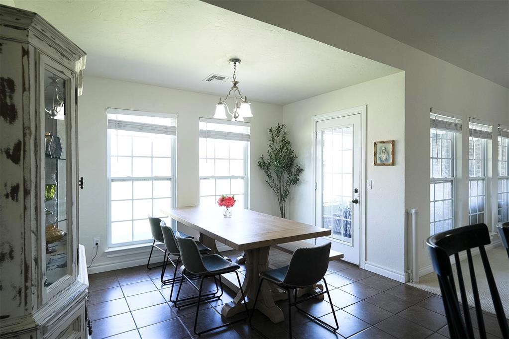 2819 Deer Run Property Photo 13