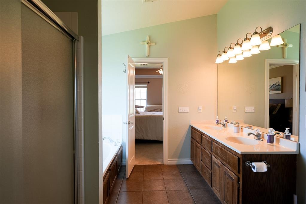 2819 Deer Run Property Photo 24