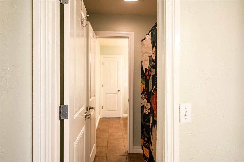 2819 Deer Run Property Photo 28