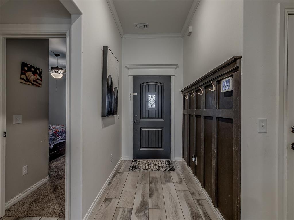 3710 Andrew Court Property Photo 6