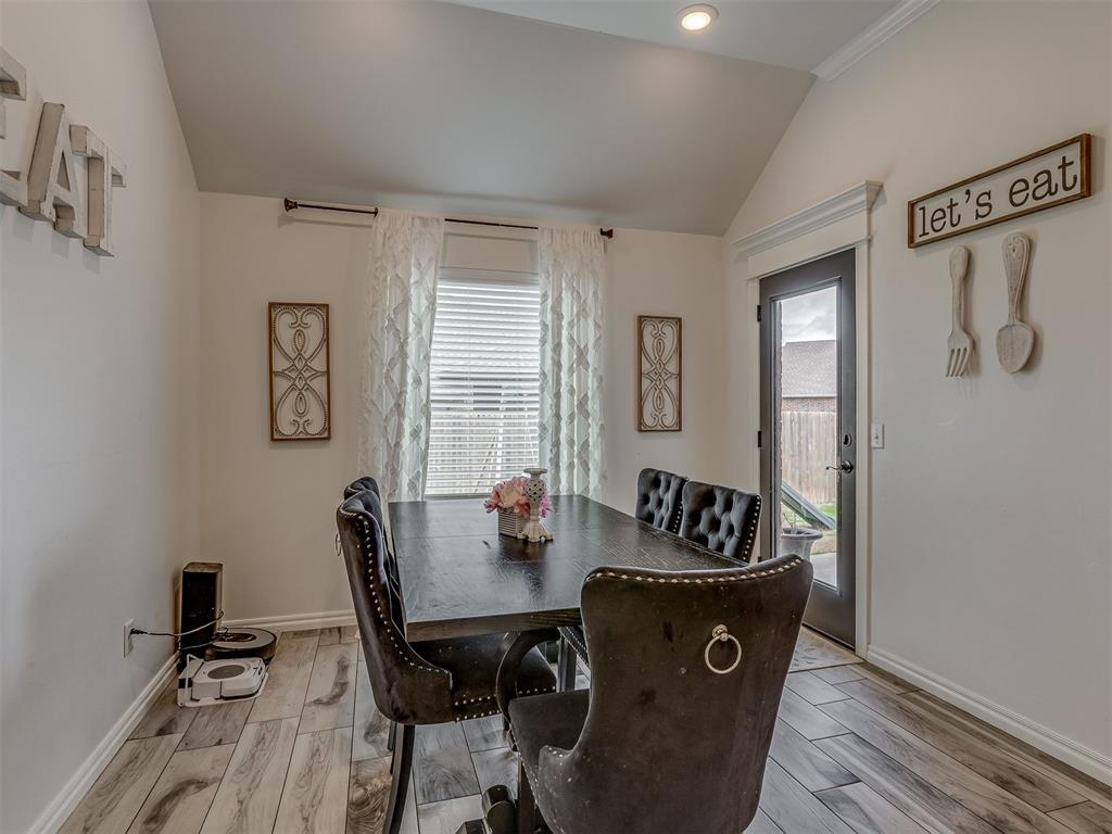 3710 Andrew Court Property Photo 15