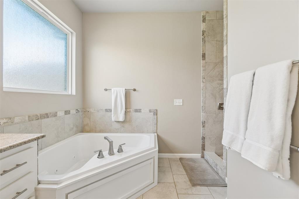 505 Nw 197th Street Property Photo 22