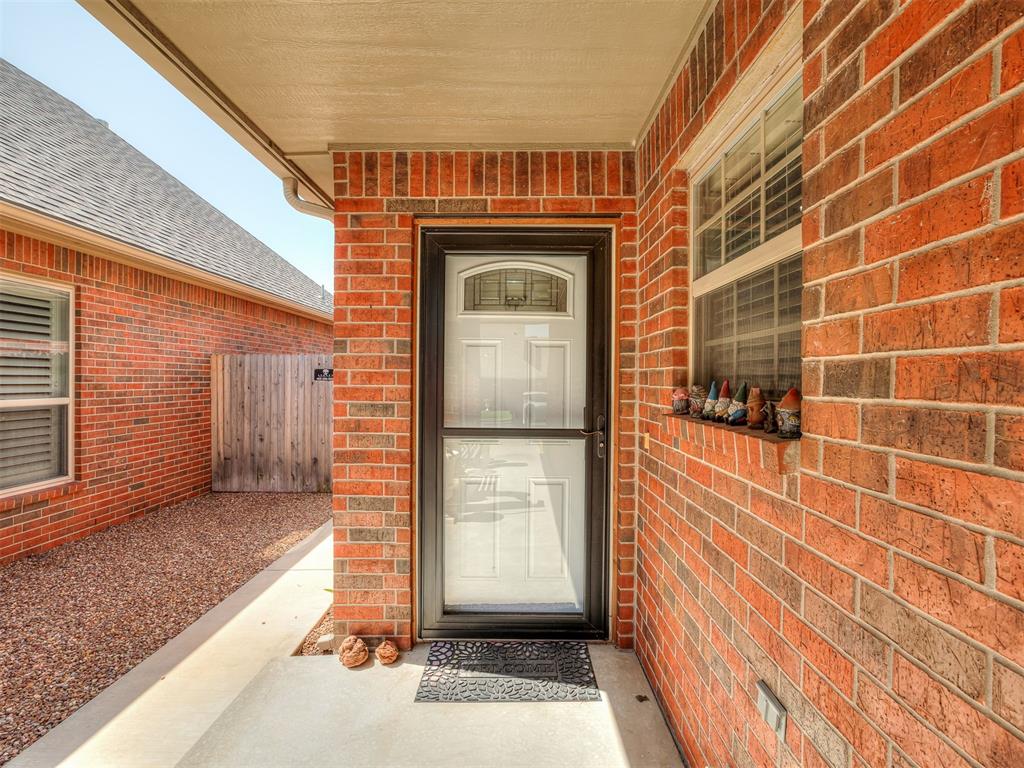 1228 Sw 85th Terrace Property Photo 3