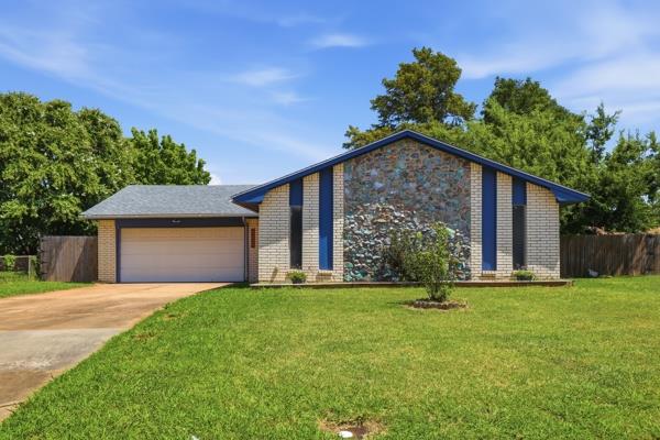 4308 Suntane Circle Property Photo 1