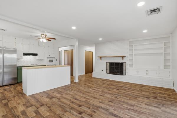4308 Suntane Circle Property Photo 4
