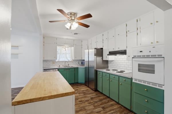 4308 Suntane Circle Property Photo 6