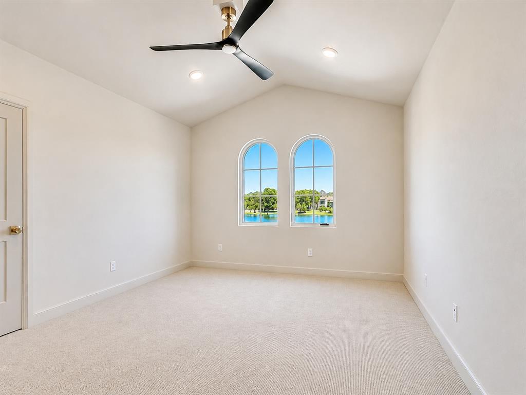 2516 Highbury Drive Property Photo 46