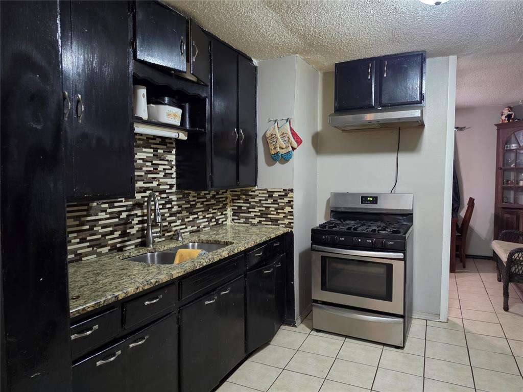 3801 Sw 40th Street Property Photo 8
