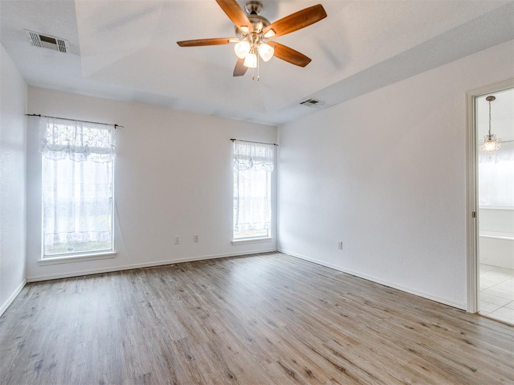1240442 Property Photo 19