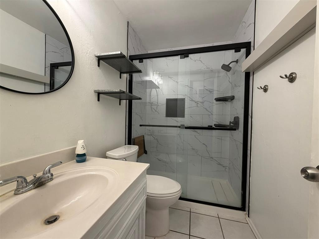 1801 Del Simmons Drive Property Photo 9