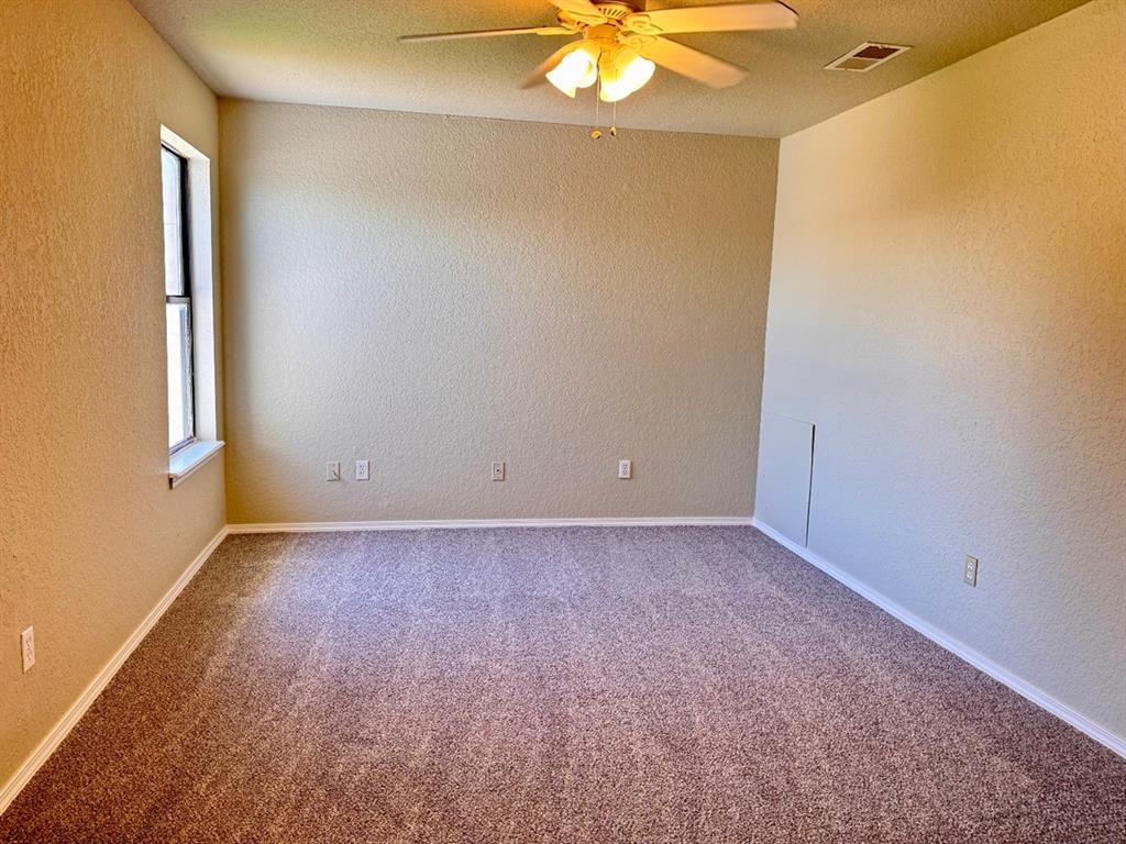 417 Ne 115th Street Property Photo 12