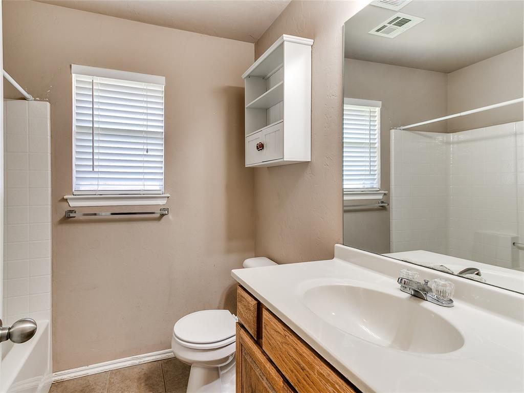 404 S Castle Ridge Lane Property Photo 9