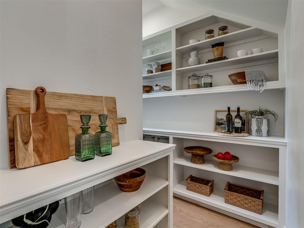 14708 Cascade Drive Property Photo 12