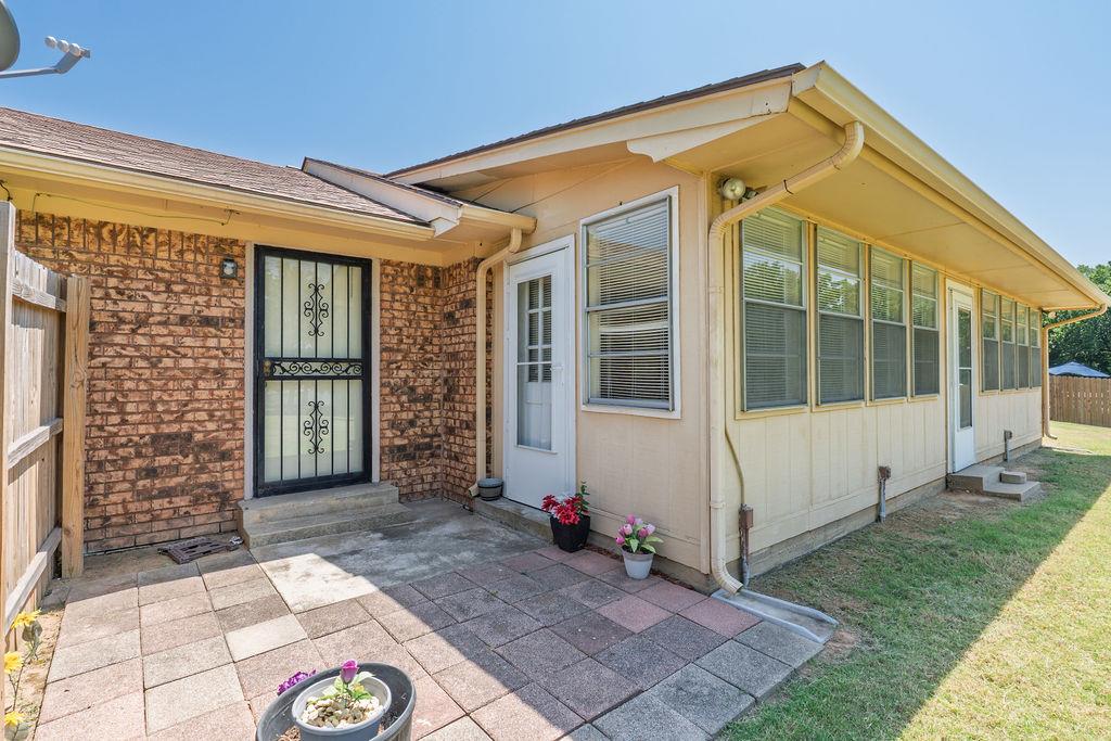 1109 W Washington Circle Property Photo 44