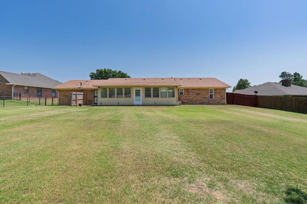 1109 W Washington Circle Property Photo 47
