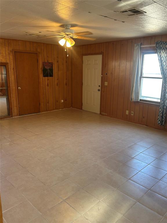 518 S Penn Avenue Property Photo 17