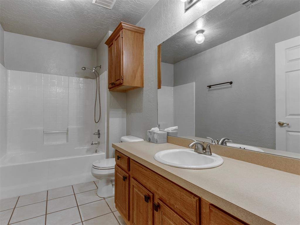 2131 Nw 155th Street Property Photo 16