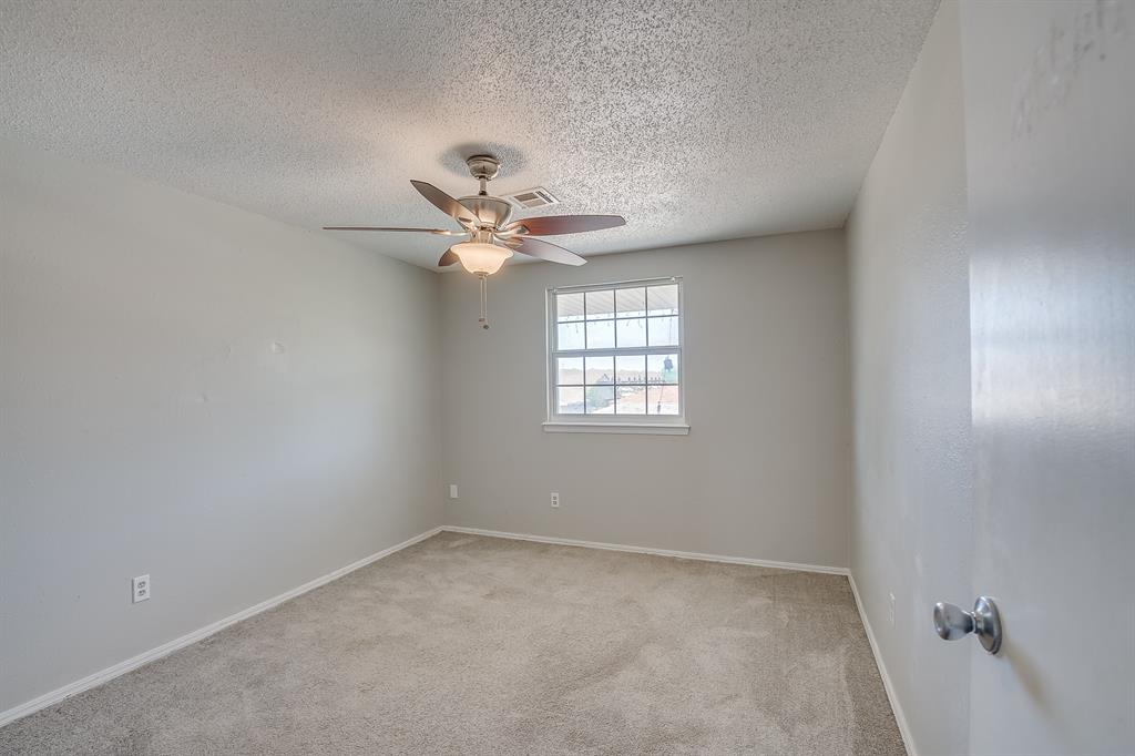 9305 S Winston Way Property Photo 22