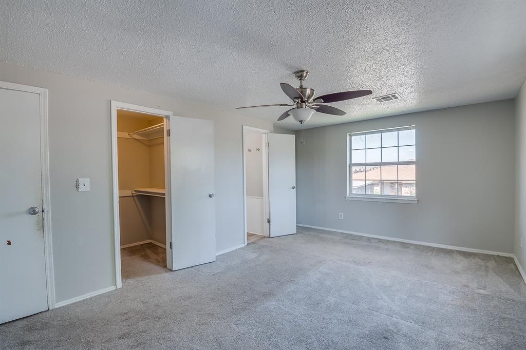 9305 S Winston Way Property Photo 25