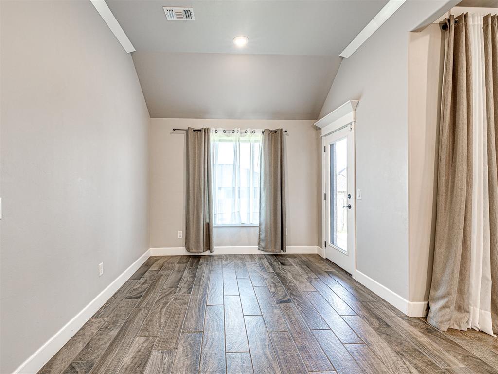 4305 Nw 156th Place Property Photo 26