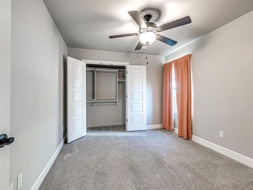 4305 Nw 156th Place Property Photo 43
