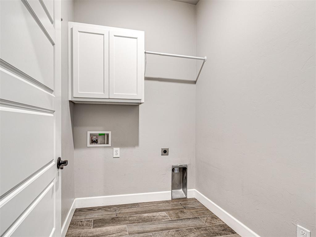 4305 Nw 156th Place Property Photo 44