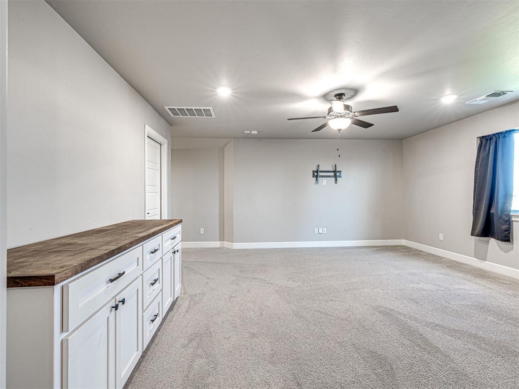 4305 Nw 156th Place Property Photo 47