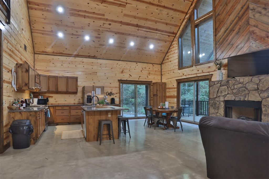 108 Bear Elm Trail Property Photo 10