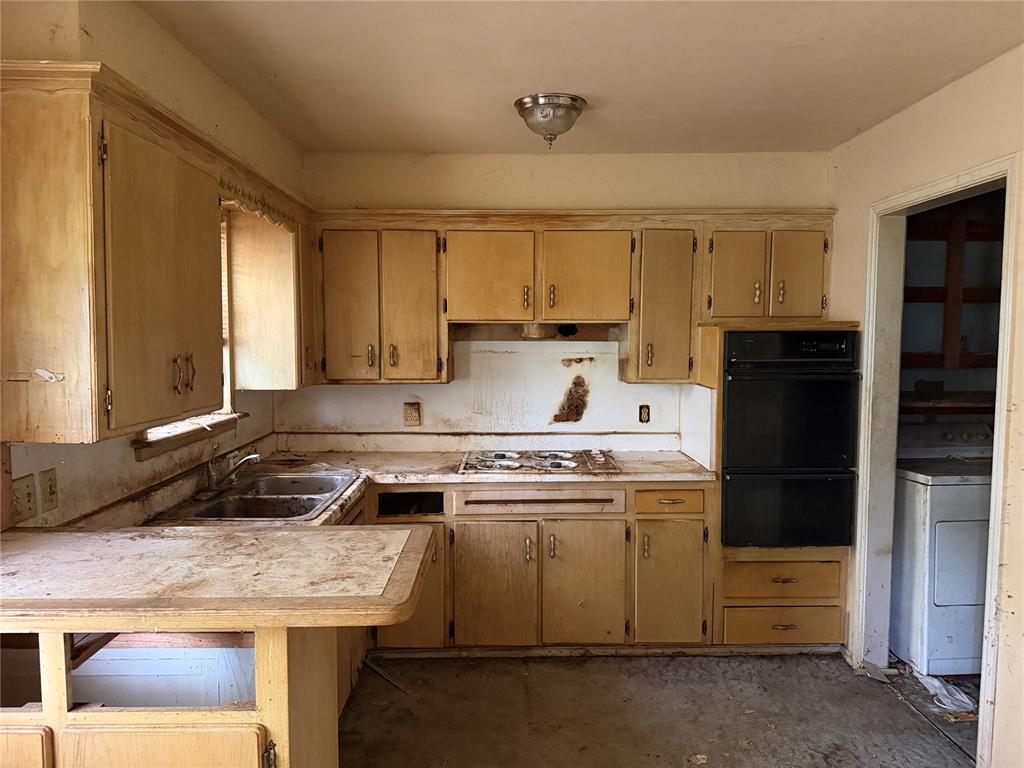 1340 Sw 77th Place Property Photo 3