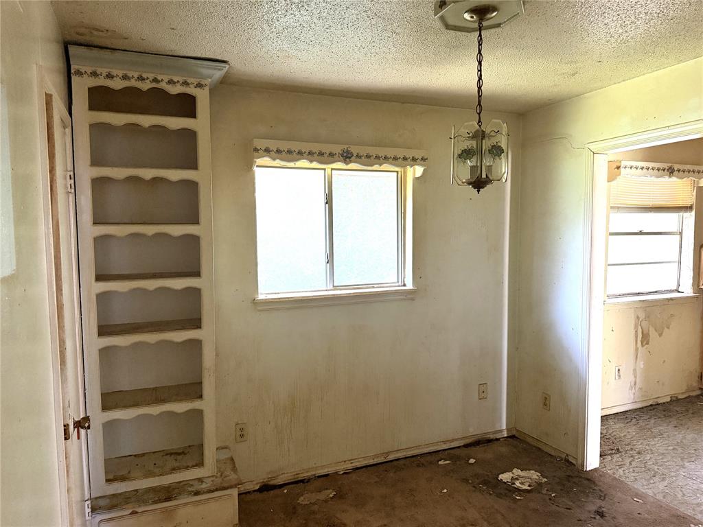 1340 Sw 77th Place Property Photo 5