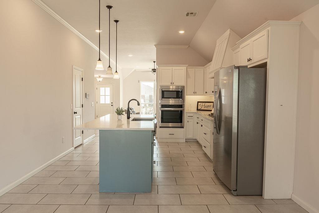 18340 Autumn Grove Drive Property Photo 12