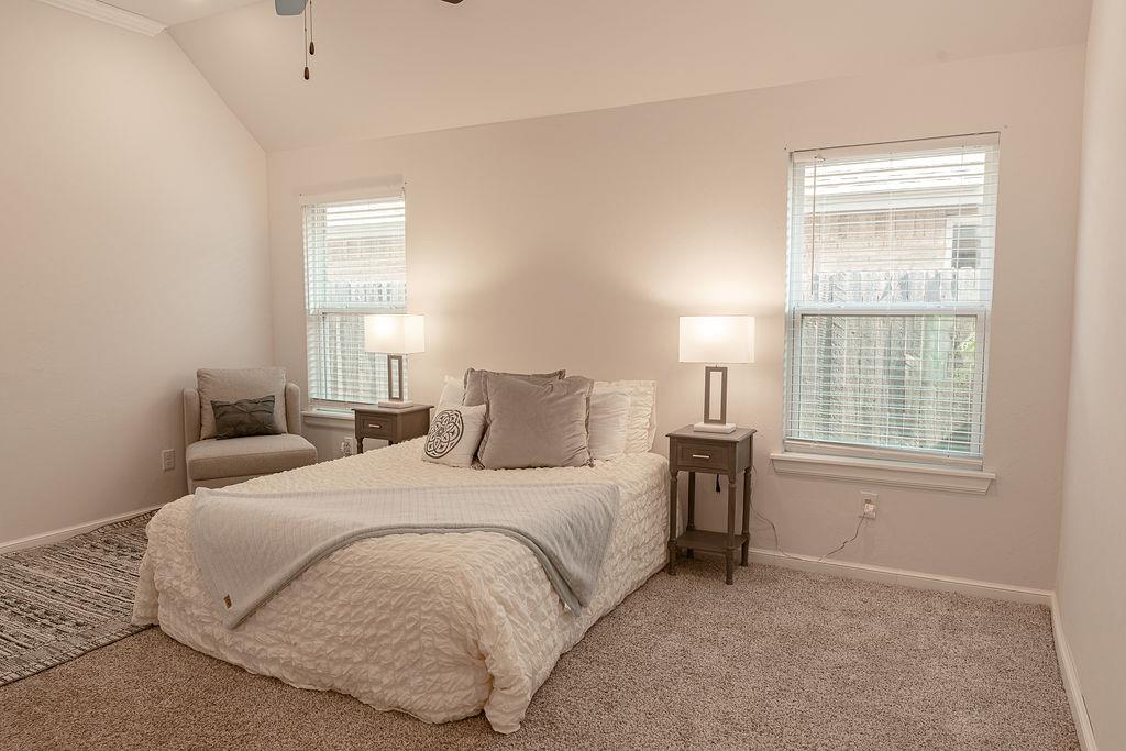 18340 Autumn Grove Drive Property Photo 15