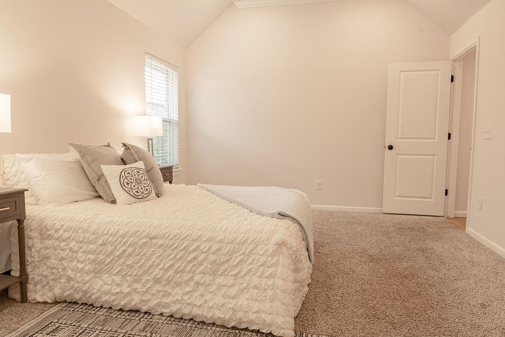 18340 Autumn Grove Drive Property Photo 17